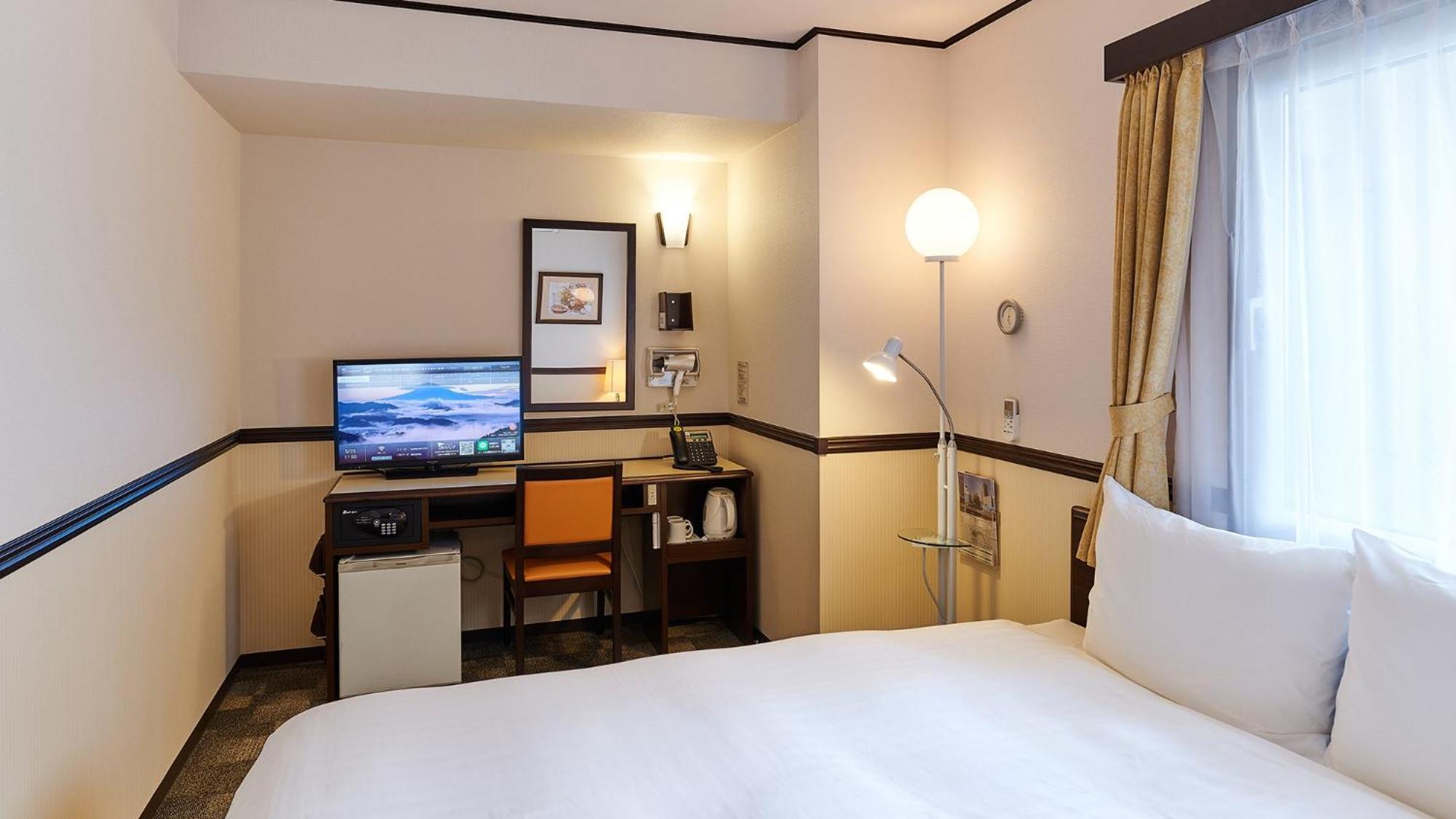 Toyoko Inn Fukuyama-Eki Shinkansen Minami-Guchi Oda fotoğraf